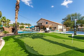 The Grand Saguaro Amazing Gilbert Home