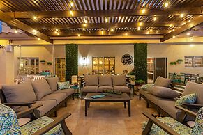 The Grand Saguaro Amazing Gilbert Home