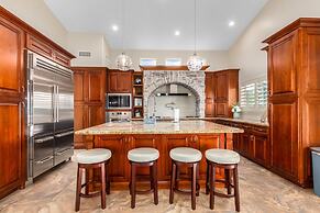 The Grand Saguaro Amazing Gilbert Home