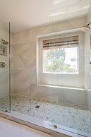 Dos Palmas - Gilbert Poolside Retreat