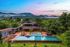 Lisha Grand Hotel C Vangvieng