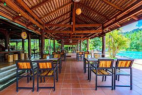 Lisha Grand Hotel C Vangvieng