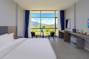 Lisha Grand Hotel C Vangvieng