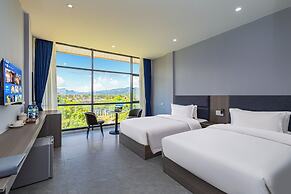 Lisha Grand Hotel C Vangvieng