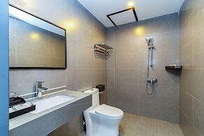 Lisha Grand Hotel C Vangvieng