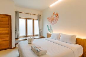 Diamond Beach Resort