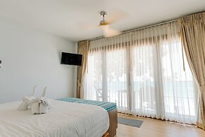 Diamond Beach Resort