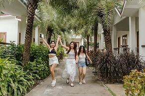 Diamond Beach Resort