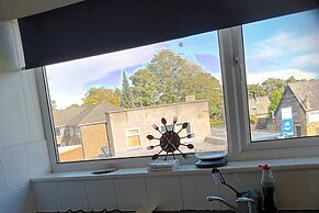 Leeds - Apartment - Stay 3- Parking - Garden