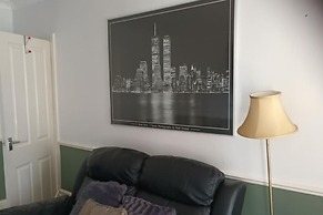 Leeds - Apartment - Stay 3- Parking - Garden