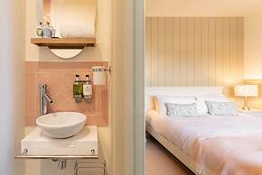 Host Stay The Old Smokey