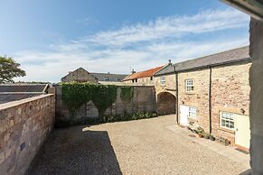 Host Stay The Old Smokey