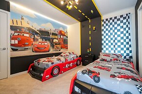 Stunning 7Bd Jacuzzi Pool Close to Disney Windsor Cay 16217