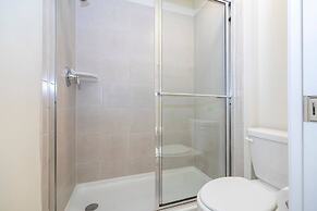 Stunning 7Bd Jacuzzi Pool Close to Disney Windsor Cay 16217