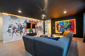 Stunning 7Bd Jacuzzi Pool Close to Disney Windsor Cay 16217