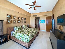 Tranquil Tides Oceanfront Family Oasis