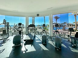 Tranquil Tides Oceanfront Family Oasis