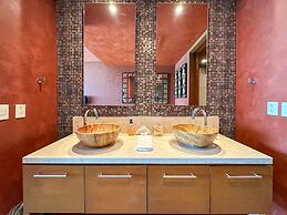 Tranquil Tides Oceanfront Family Oasis