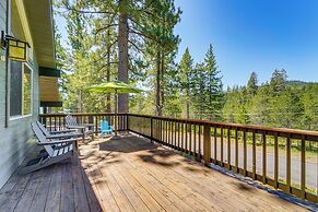 Sunny Cabin: 1 Mi to Tahoe Donner Resort!
