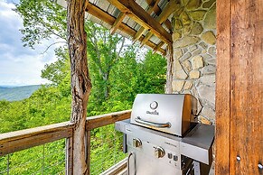 Bryson City Cabin: Hot Tub + Mtn View!