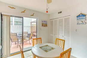 Walk to Ocean: Myrtle Beach Condo w/ Deck