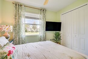 Luxe Venice Gem w/ Outdoor Pool & Hot Tub