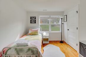 Warrenton Gem: Walk to Downtown!