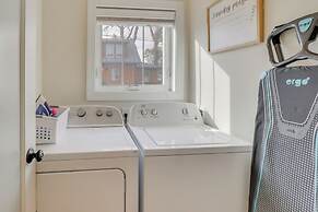 Warrenton Gem: Walk to Downtown!