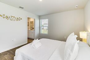 Brand-new Savannah Area Home 15 Mi to Dtwn!