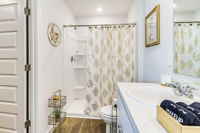 Brand-new Savannah Area Home 15 Mi to Dtwn!