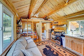 Trout Creek Tiny House w/ Mtn Views & Fireplace