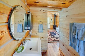 Trout Creek Tiny House w/ Mtn Views & Fireplace