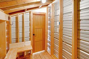 Trout Creek Tiny House w/ Mtn Views & Fireplace