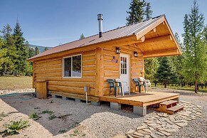 Trout Creek Tiny House w/ Mtn Views & Fireplace
