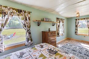 Pet-friendly Home w/ Decks & Fire Pit in Perham!