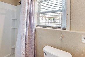 Carlsbad Home ~ 22 Mi to Nat'l Park!