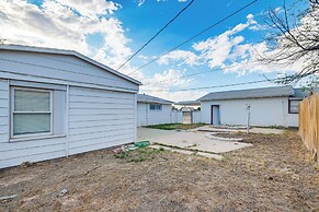 Carlsbad Home ~ 22 Mi to Nat'l Park!