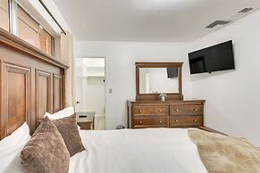 Pet-friendly Ridgecrest Home Near OHV Trails!