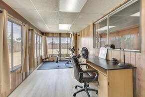 Pet-friendly Ridgecrest Home Near OHV Trails!