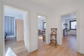 Boutique Apartment 12