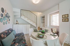 Henry-historic Center 300mt From Lake