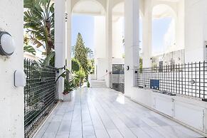 Marbella Pool House Ph39 On Sea Shore