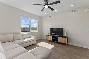 Cactus Blossom Oasis 2 Bedroom Condo