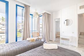 Marbella Pool House Ph24 on sea Shore