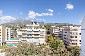 Marbella Pool House Ph24 on sea Shore