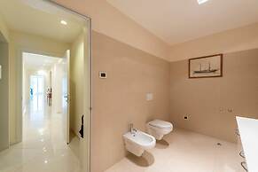 Life View Luxury Apartment