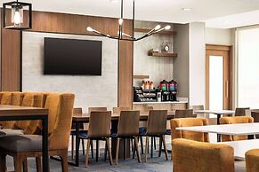 La Quinta Inn & Suites By Wyndham Austin South