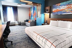 La Quinta Inn & Suites By Wyndham Austin South