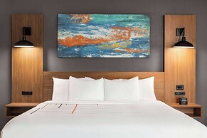 La Quinta Inn & Suites By Wyndham Austin South