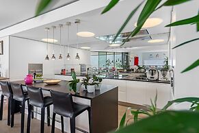 Maison Sur l Eau in Paradiso Lugano